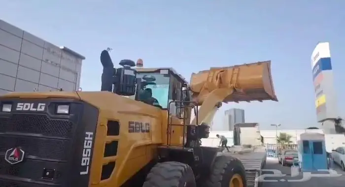 للبيع شيول سدلج L956H الفطيم موديل 2025 ماشي 50 ساعه 0