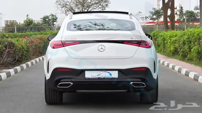 2025 Mercedes-Benz GLC200 COUPE 4MATIC GCC 6