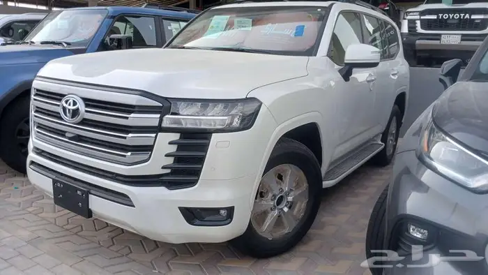 لاندكروزر GXR L2 بنزين 2025 2