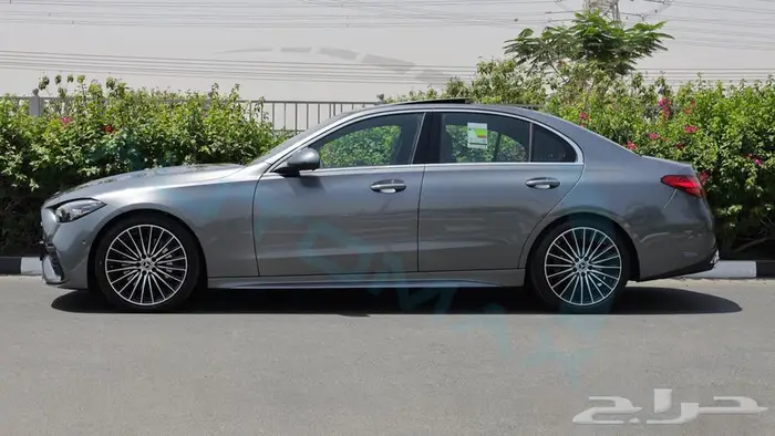 مرسيدس بنز c200 2025 بريميوم خليجي اصفار مع ضمان الوكيل 31