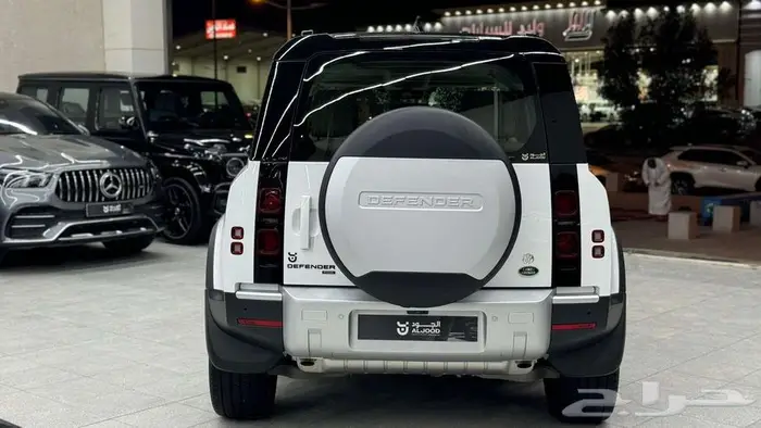 2023لاندروفر ديفندر اس إي DEFENDER SE P400 4