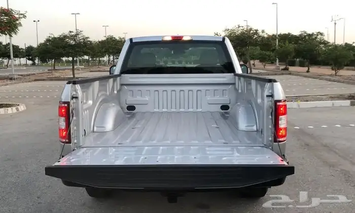 فورد F150 غماره 2018 بدون دبل 6سلندر ممشي قليل مخزنه 46 ألف 33