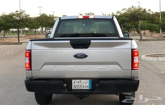 فورد F150 غماره 2018 بدون دبل 6سلندر ممشي قليل مخزنه 46 ألف 36