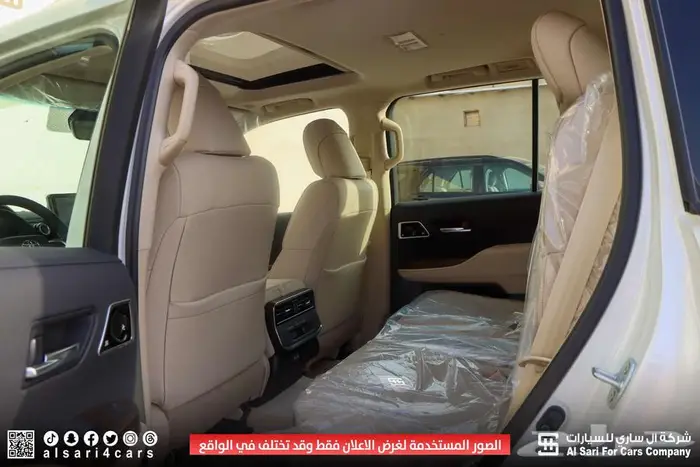 تويوتا لاند كروزر GXR S 2025 29