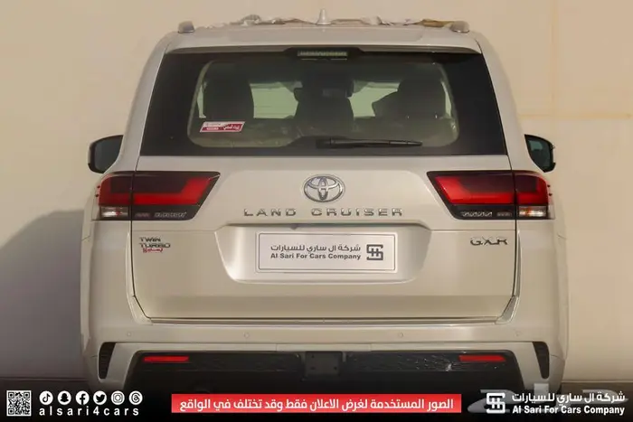 تويوتا لاند كروزر GXR S 2025 13
