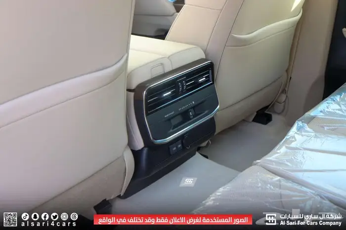 تويوتا لاند كروزر GXR S 2025 14