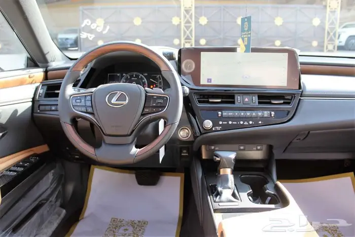 لكزس - ES350 - CC - نص فل - خليجي - 2025- فتحه سقف 10