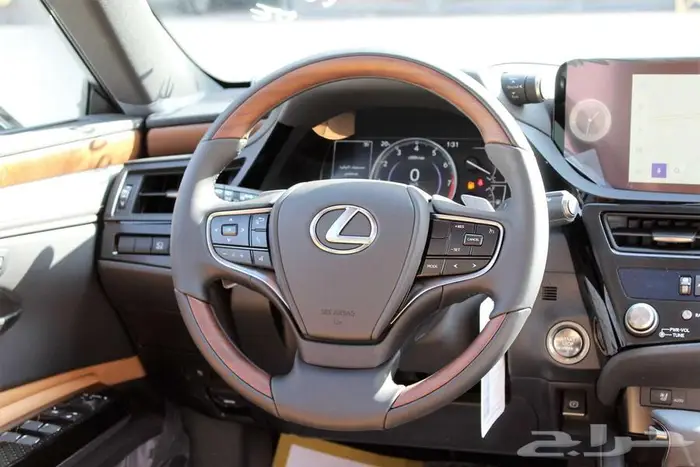 لكزس - ES350 - CC - نص فل - خليجي - 2025- فتحه سقف 11