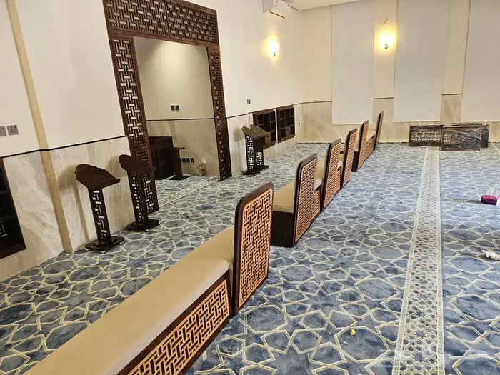 تكاية مساندظهر مساجد دواليب وحوامل مصاحف ديكورات مساجد 6