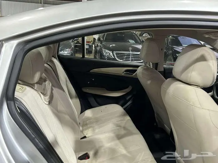 ام جى 5 2023 MG5 12