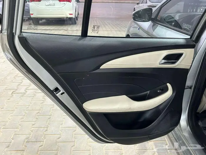 ام جى 5 2023 MG5 15