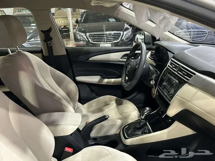 ام جى 5 2023 MG5 11