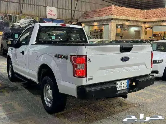 للبيع فورد F150 غمارة 2019 دبل 8 سلندر سعودي 9
