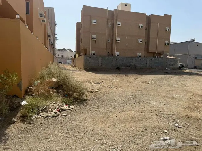 ارض سكنية للبيع موقع مميز 8