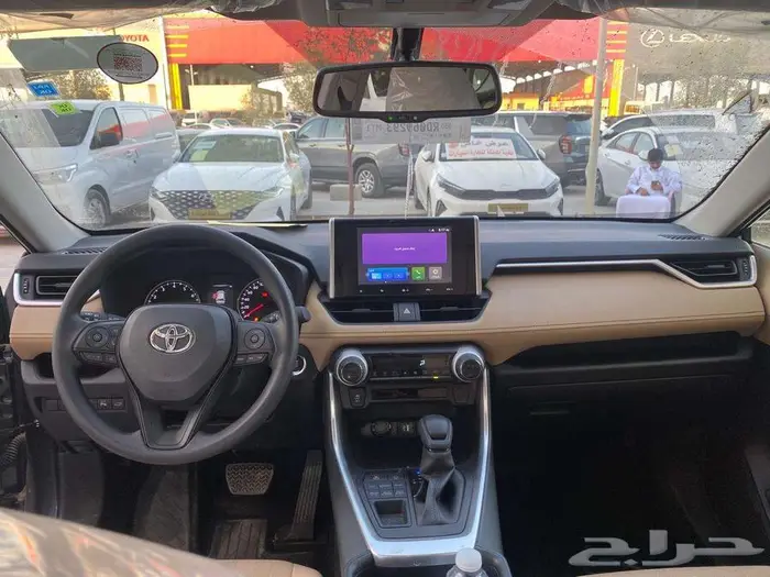 تويوتا راف فور 2024 اصفار سعودي 15