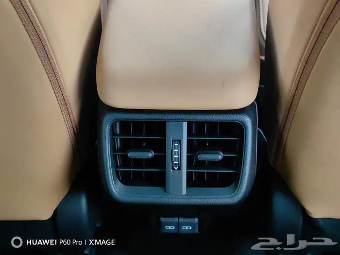 لكزس UX. 200.AAبنزين موديل 2023 13