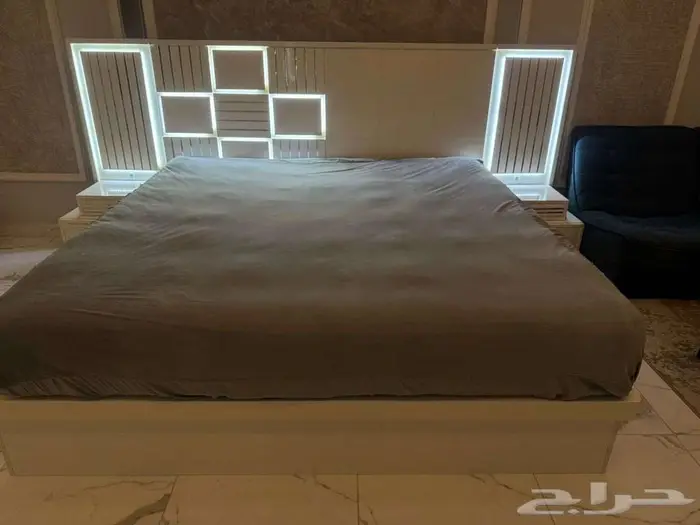 أثاث مستعمل ونظيف 0