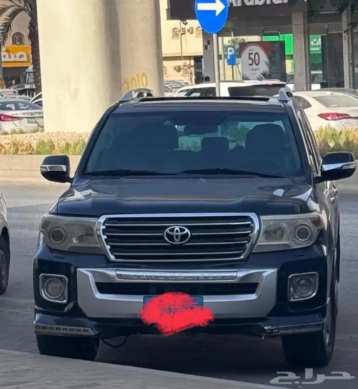 قطع غيار تويوتا وكاله لاندكروزر فل كامل 2014 لتواصل 1