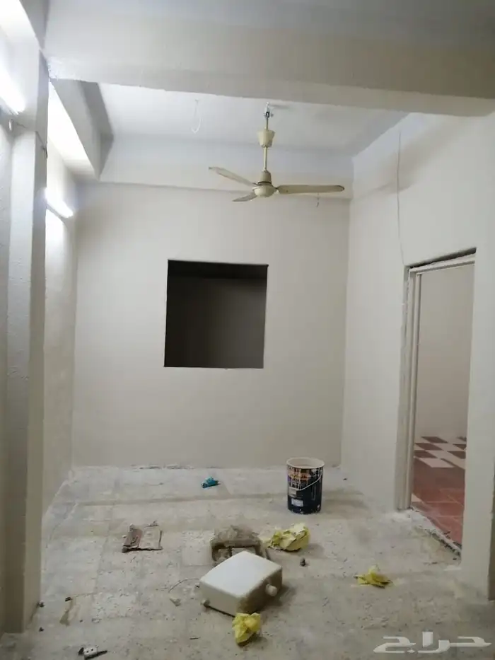 عماره مساحه 81 م دورين وملحق على شارع 10 م مرممه بالكامل 11