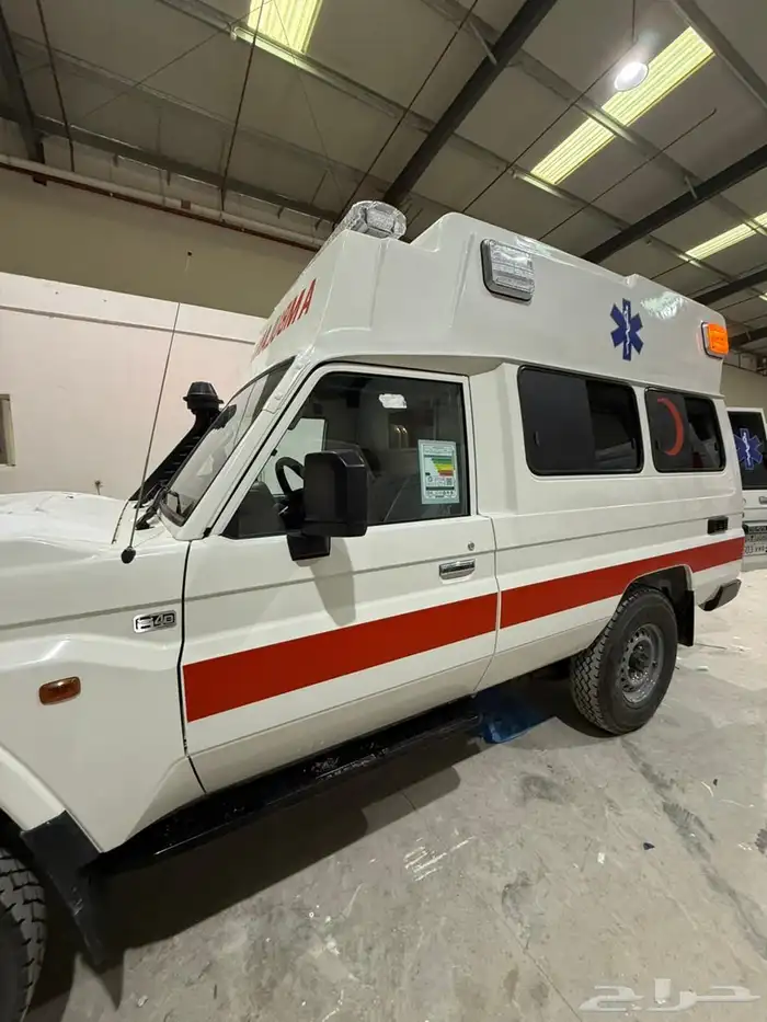 اسعاف 4x4 تويوتا للإيجار 2024 1