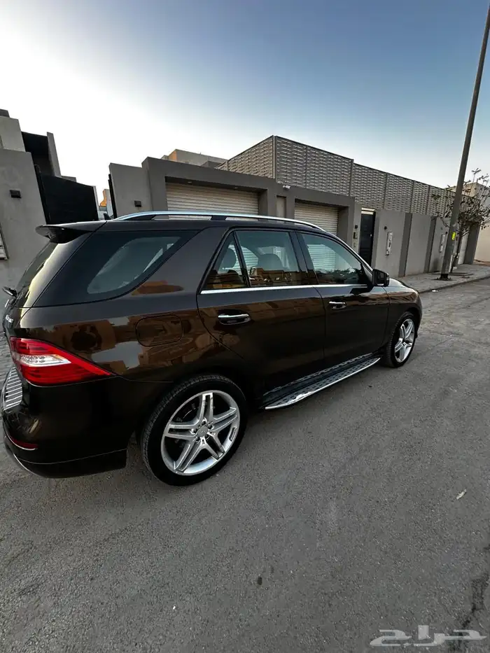 جيب مرسيدس ML350 بحاله ممتازه 5