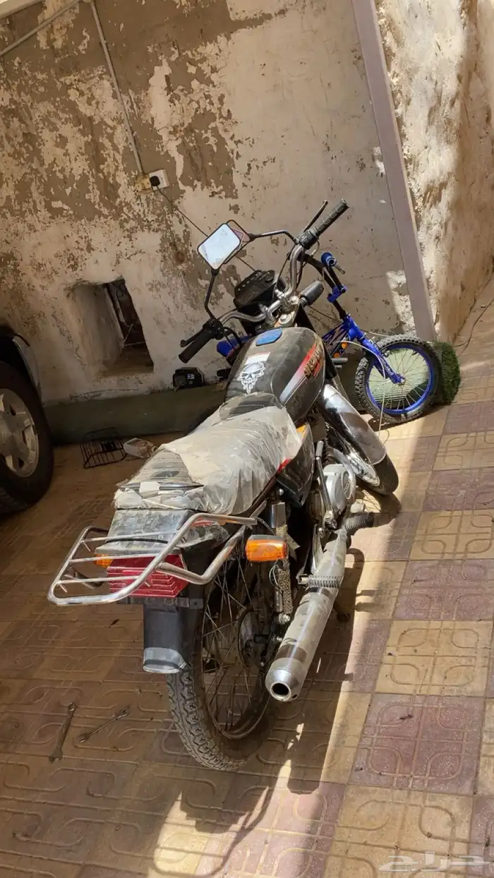 دباب Ax100 0