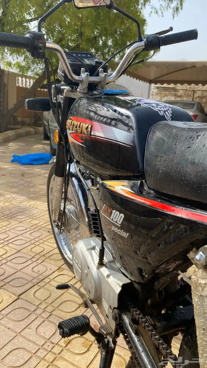 دباب Ax100 1