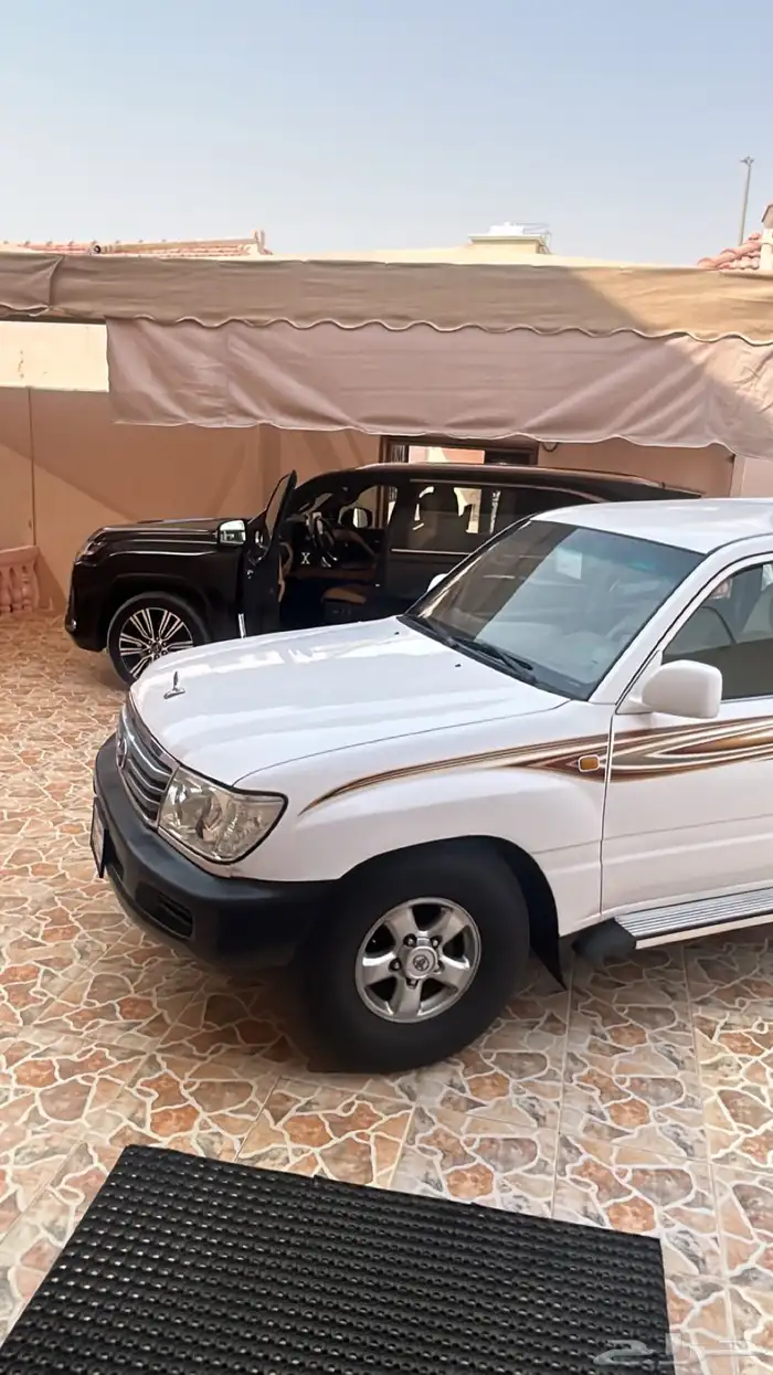 لاندكروزر الشرقية . 3