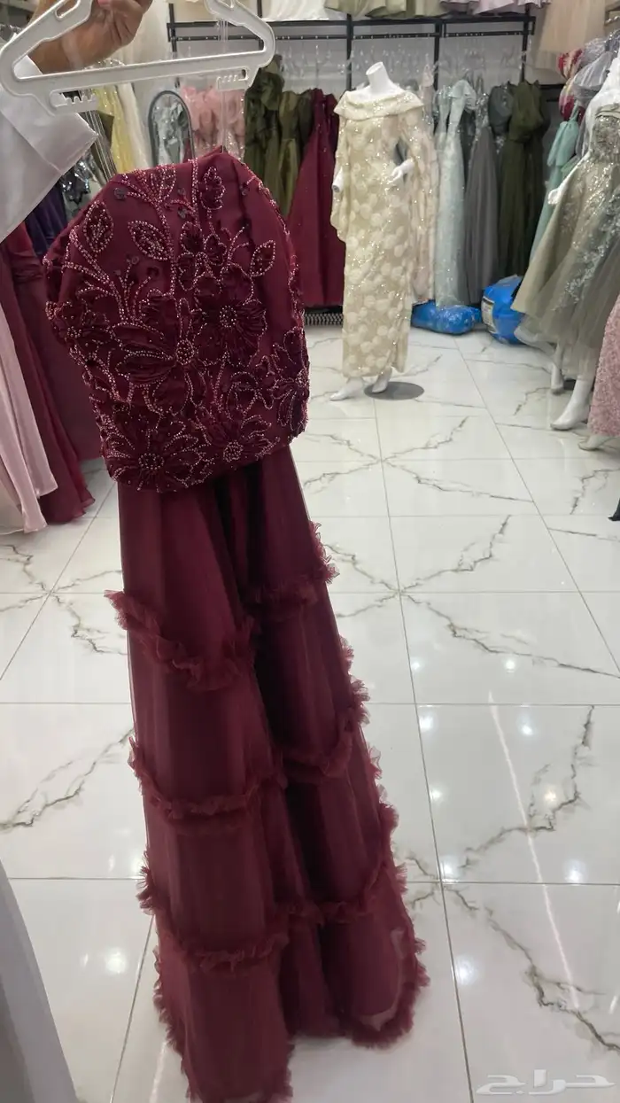 فستان مقاس 4 XL قابل لتضييق 1