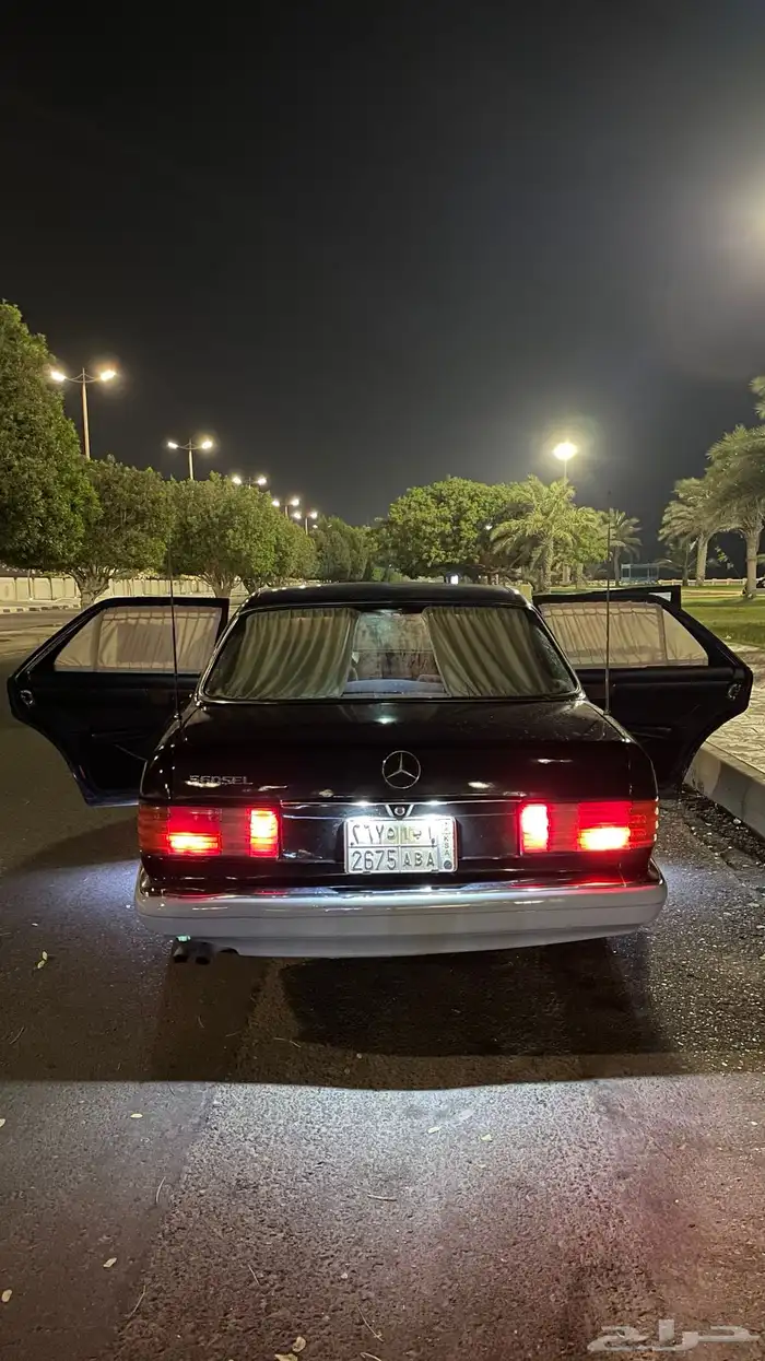 Mercedes-Benz 300SD-مرسيدس اسود ملكي شورت شاص قصير 6