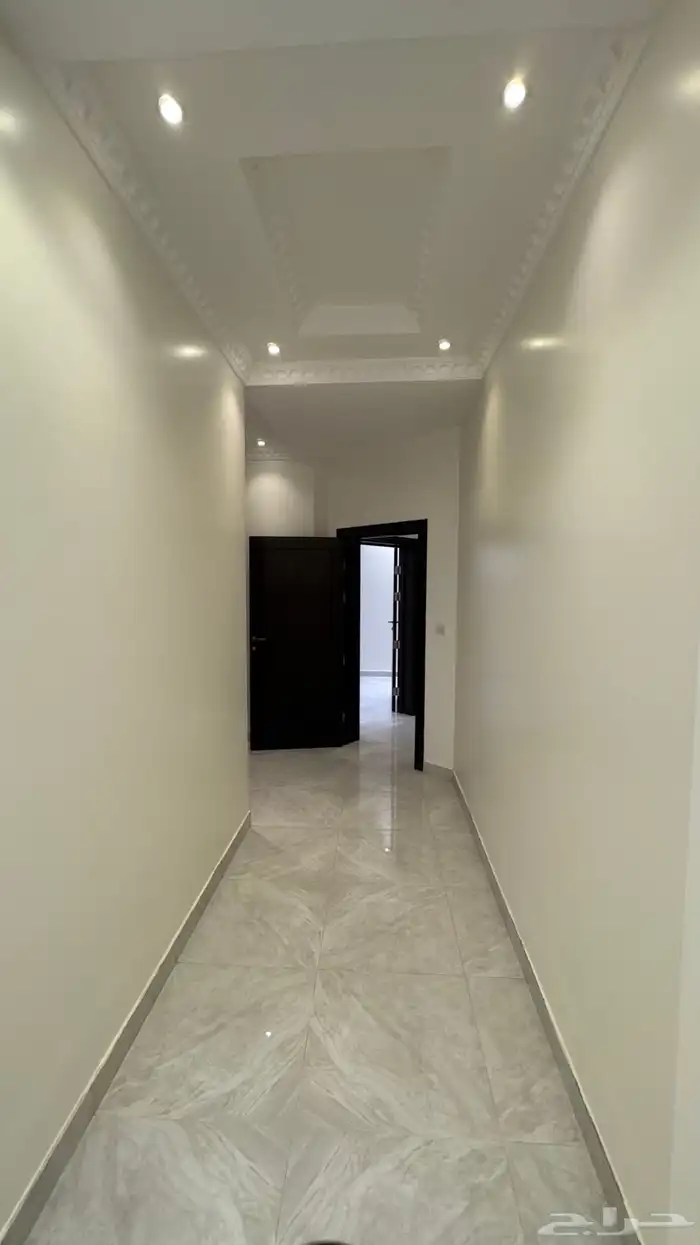 شقة للايجار حي المهدية الشرقي 3