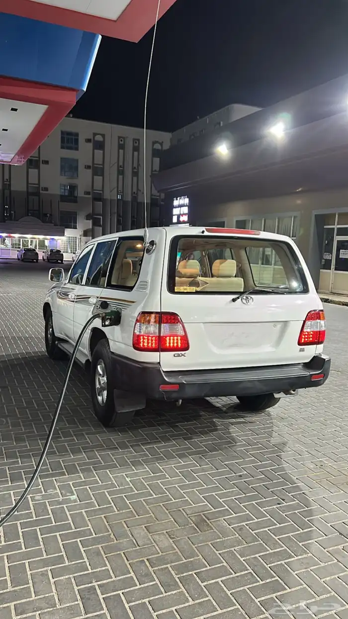 لاندكروزر الشرقية . 2