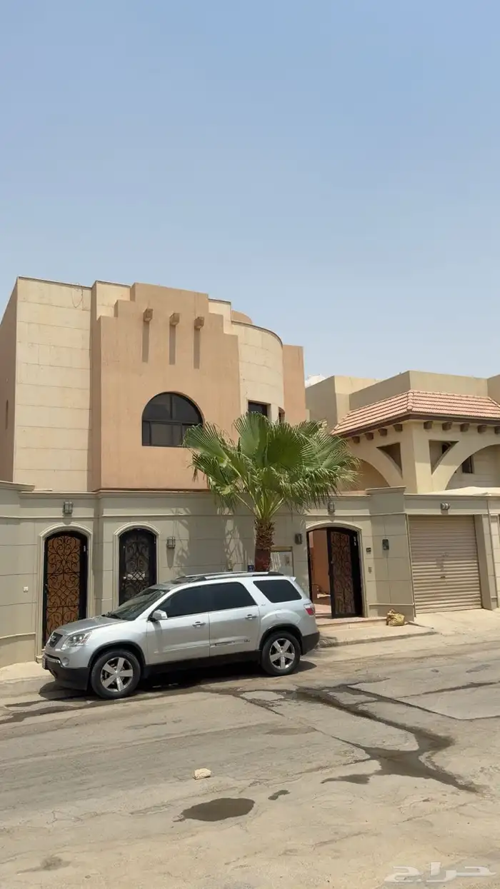 فيلا للبيع 450م حي أشبيلية 0