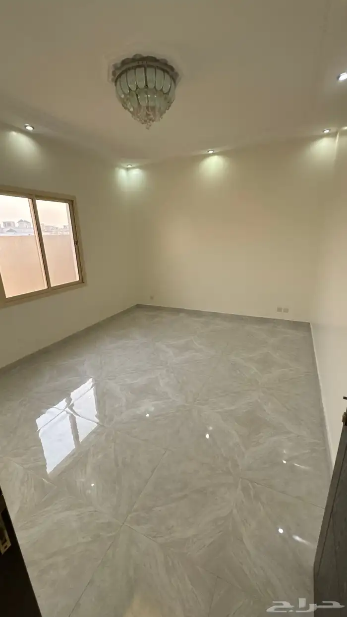 شقة للايجار حي المهدية الشرقي 4