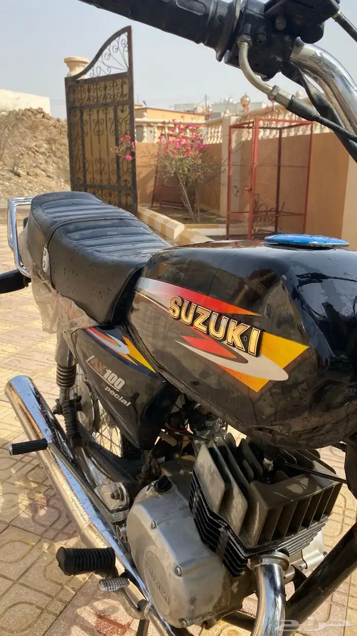 دباب Ax100 3
