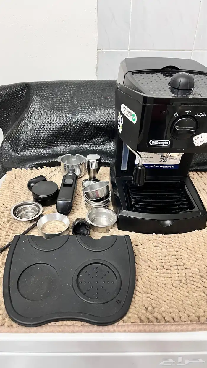 ماكينة قهوة اسبريسو DeLonghi 0