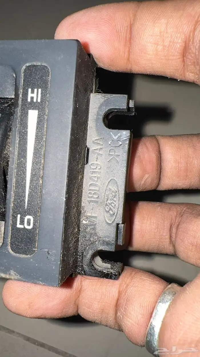 قطع فورد فكتوريا داخليه 1998 4