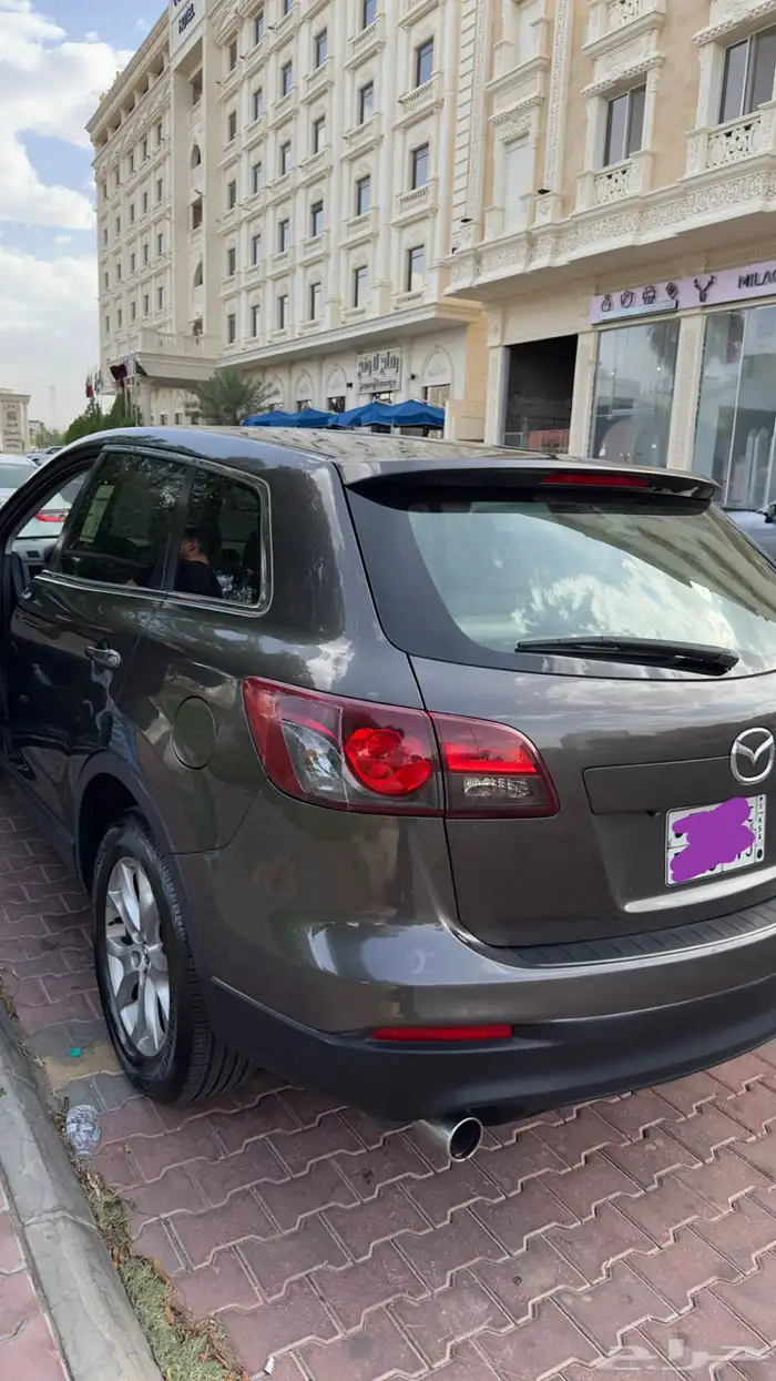 مازدا cx-9 نظيف ممشى قليل للبيع 2