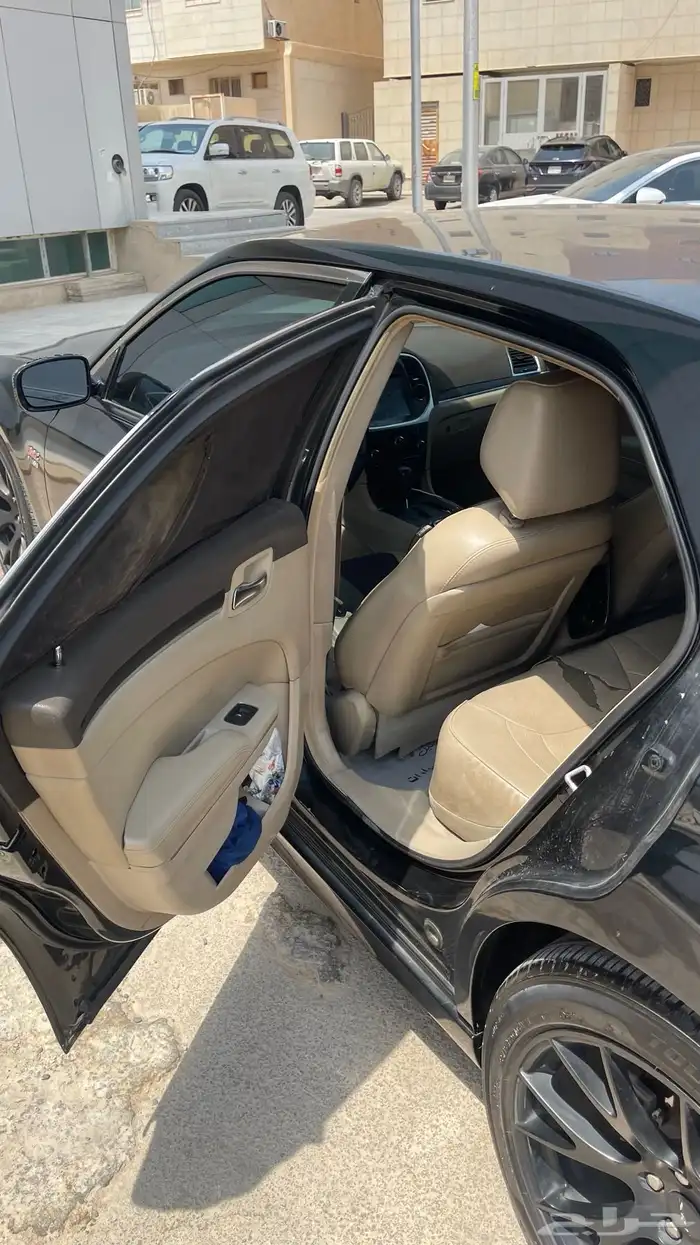 كرايزلر 2012 محول 2023 SRT 9
