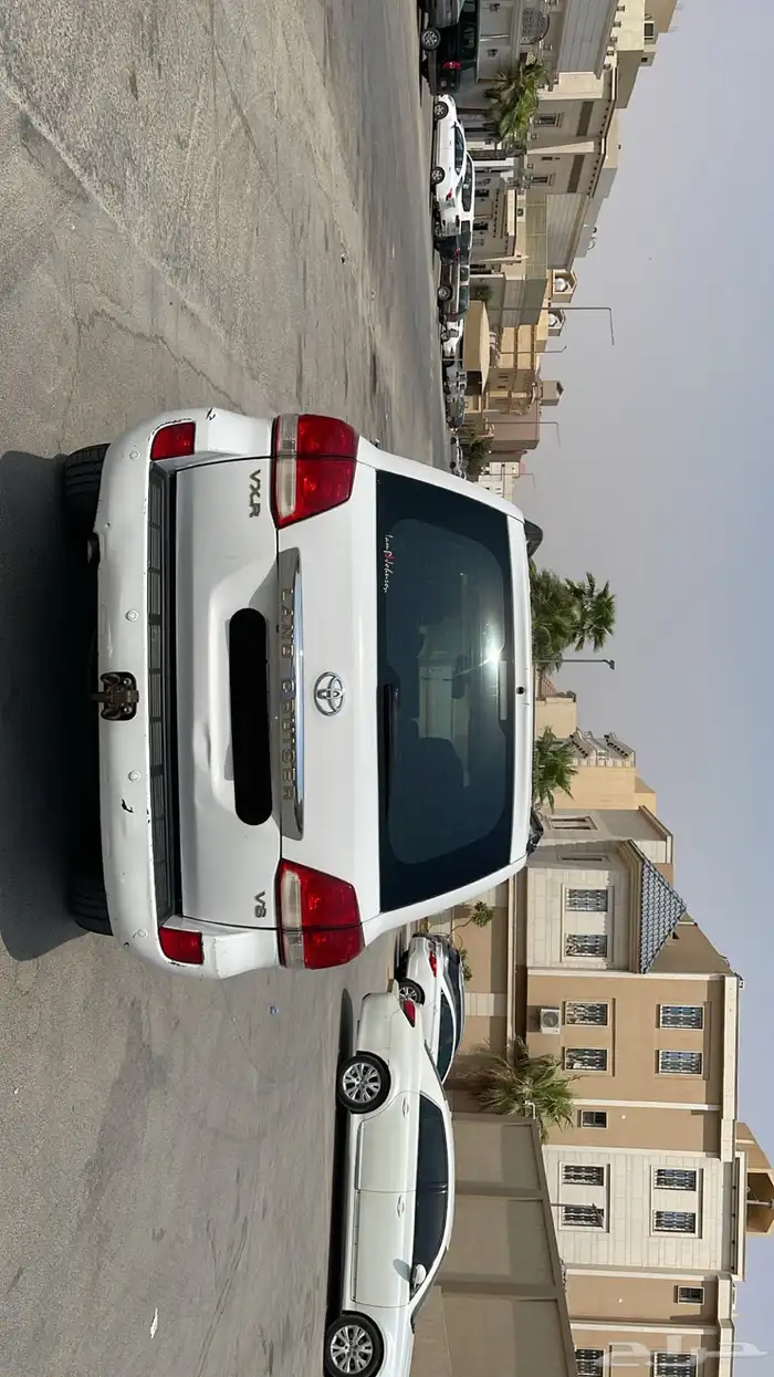 لاندكروزر vxr فل كامل 9