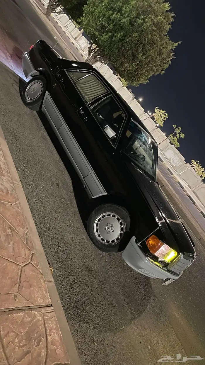 Mercedes-Benz 300SD-مرسيدس اسود ملكي شورت شاص قصير 15