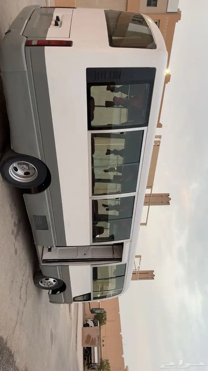 للبيع باص نيسان 2
