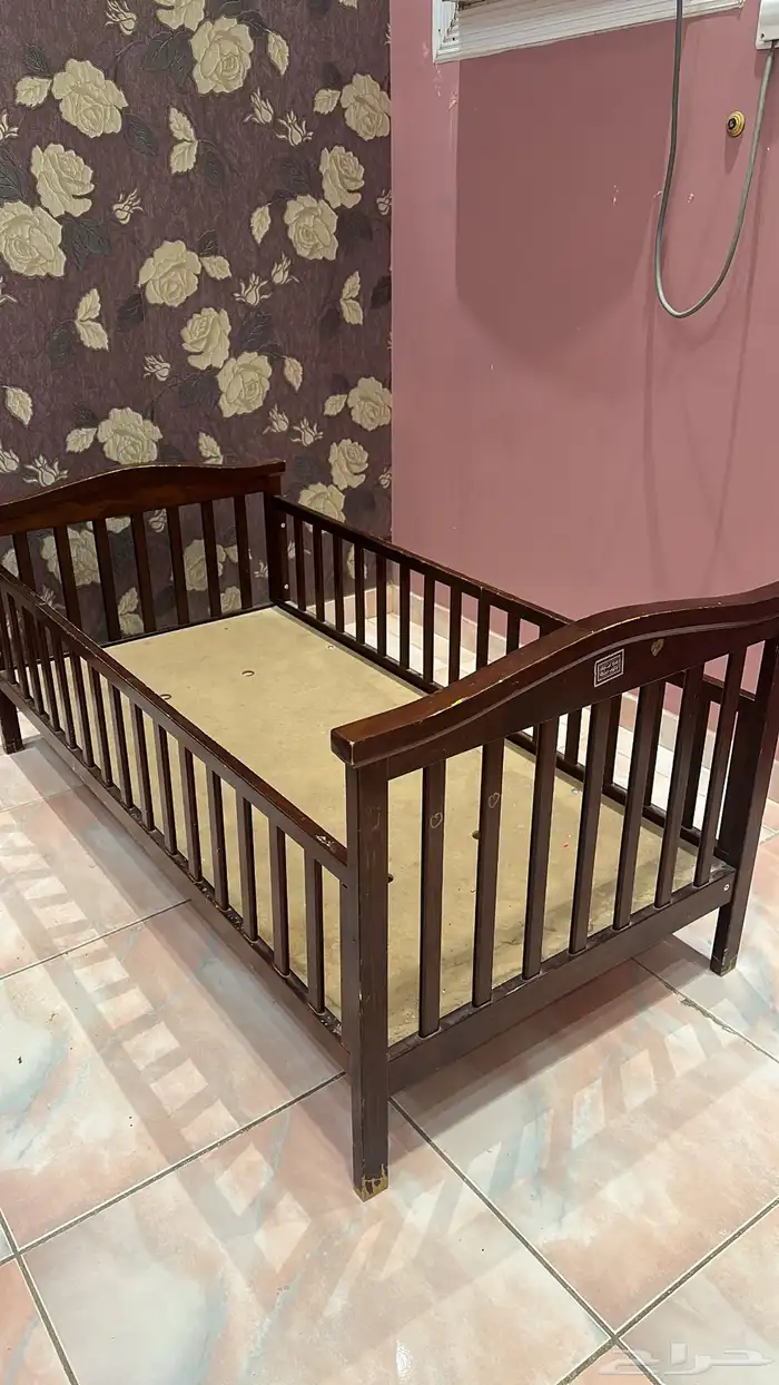 سرير أطفال جودته ممتازة من الولادة إلى عمر 7 سنة مع هندول 3