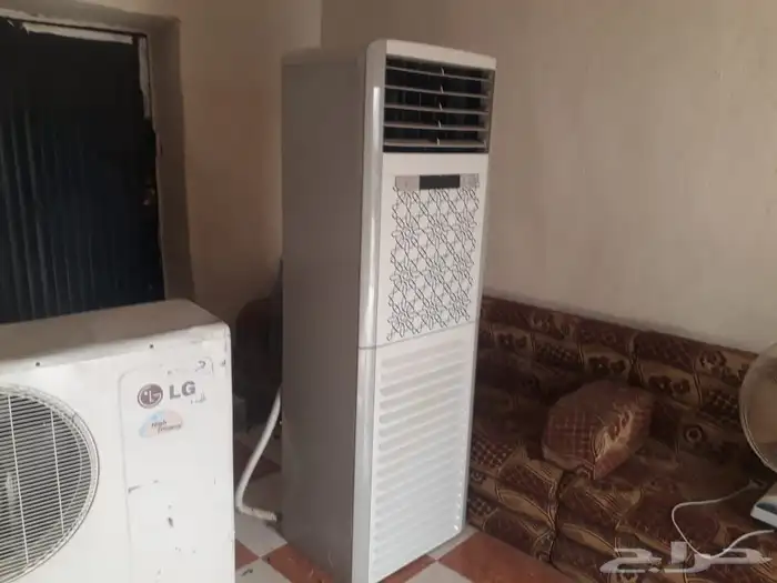 للبيع مكيف دولابي LG 3