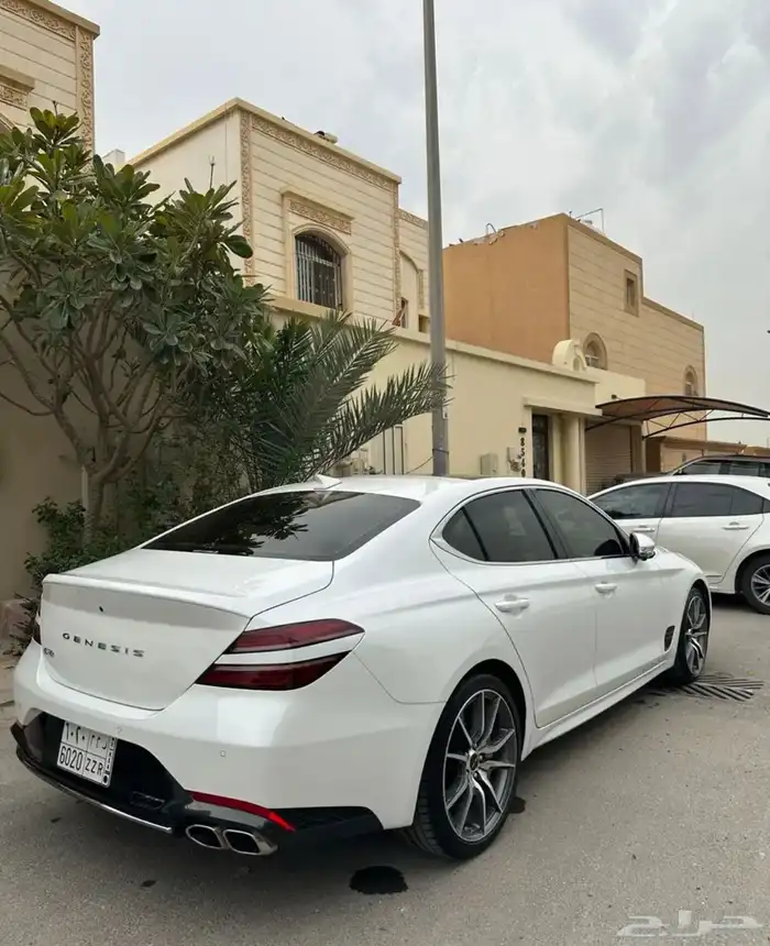 جنسيس G70 برستيج 2024 4