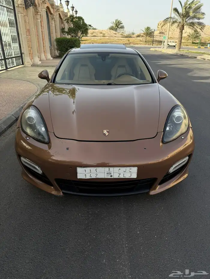بورش بانميرا 4s 2010 1