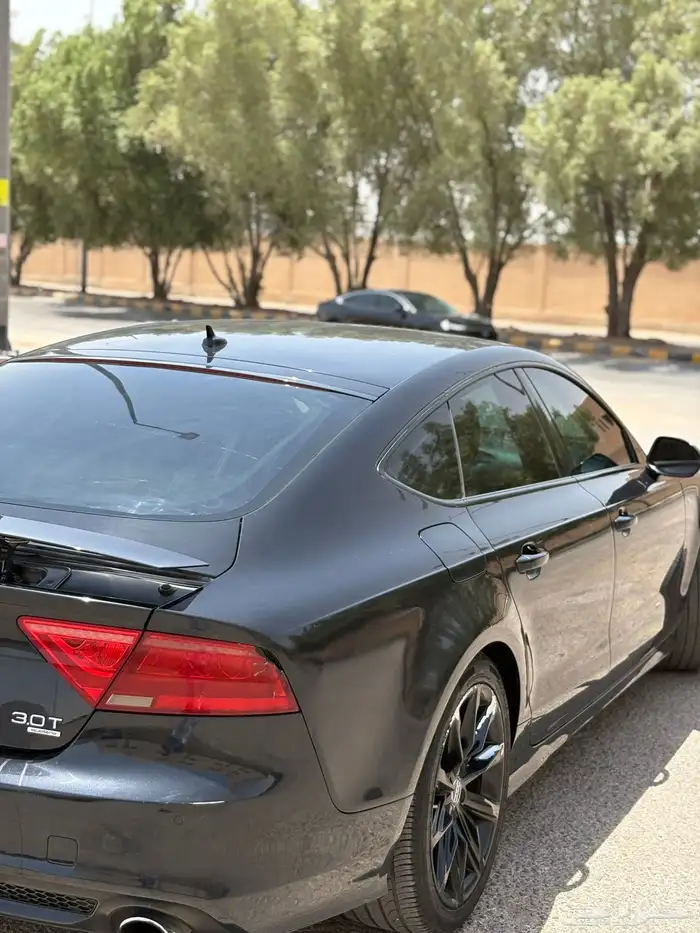 اودي A7 13