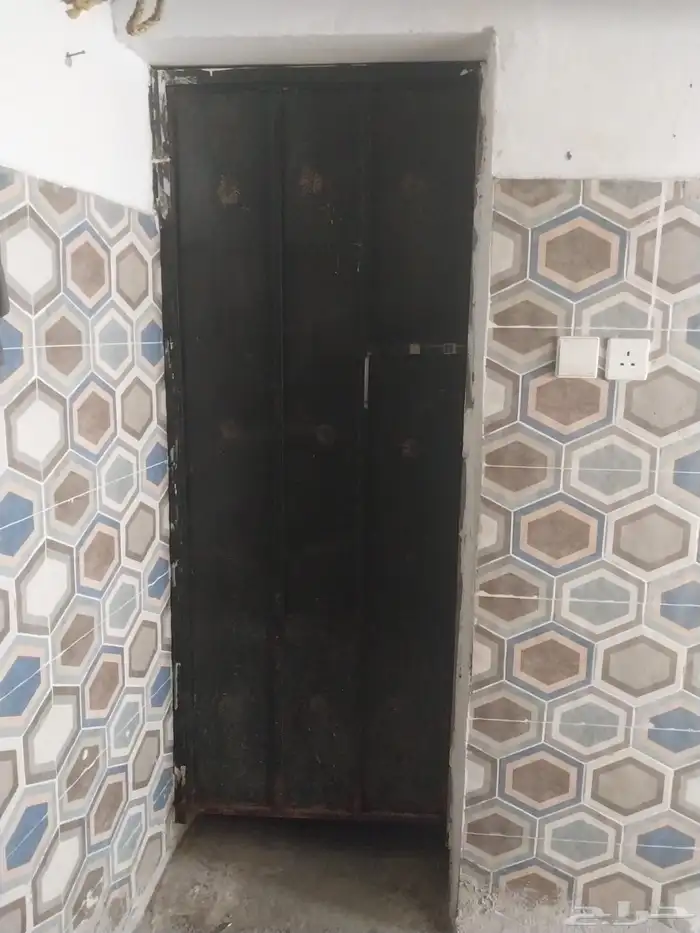 ابواب و شبابيك مستخدمه للبيع 2