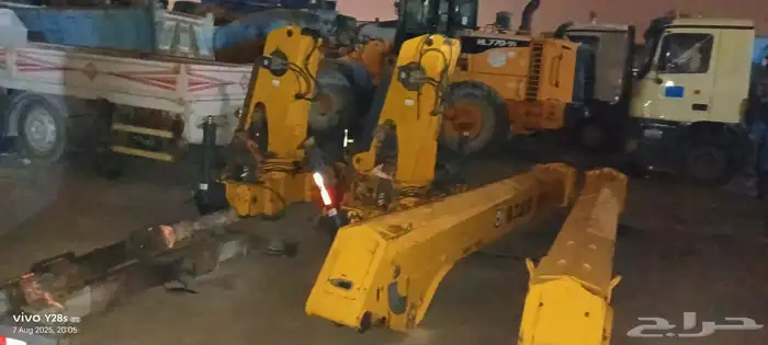 XCMG BOOM 8 10 12 Ton كرين - بوم اكس سي ام جي 2