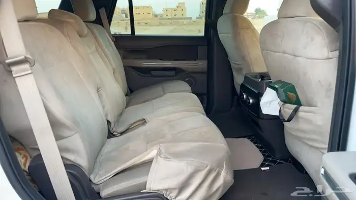 فورد اكسبيدشن 2021 11